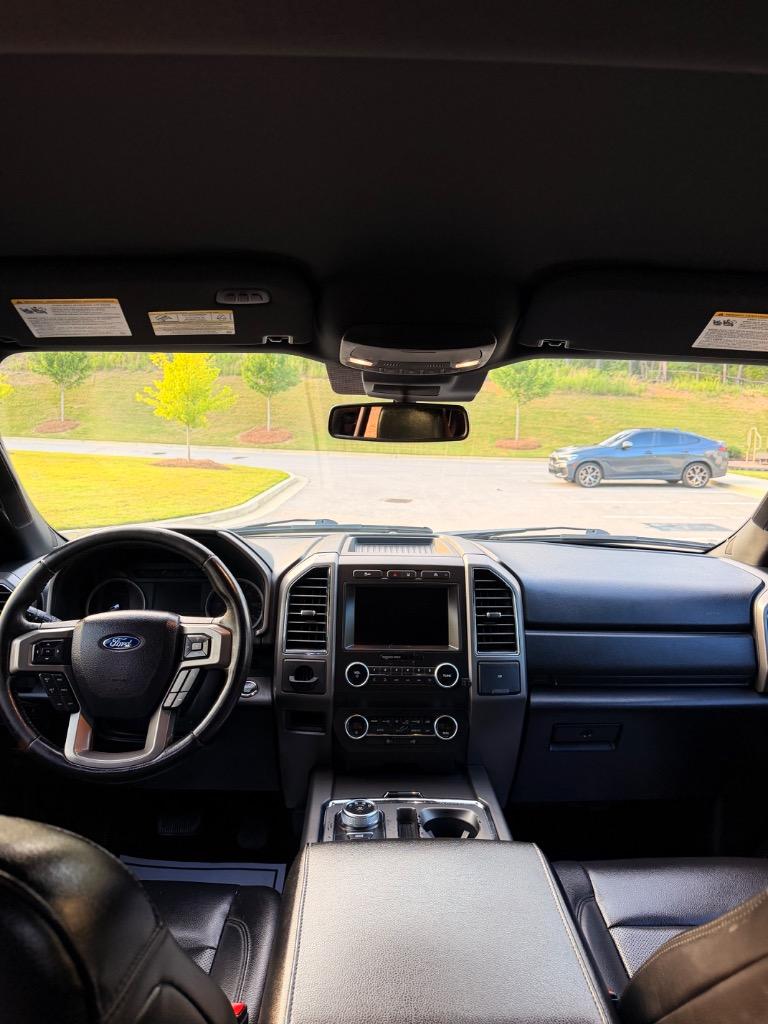 2021 Ford Expedition XLT - Photo 17