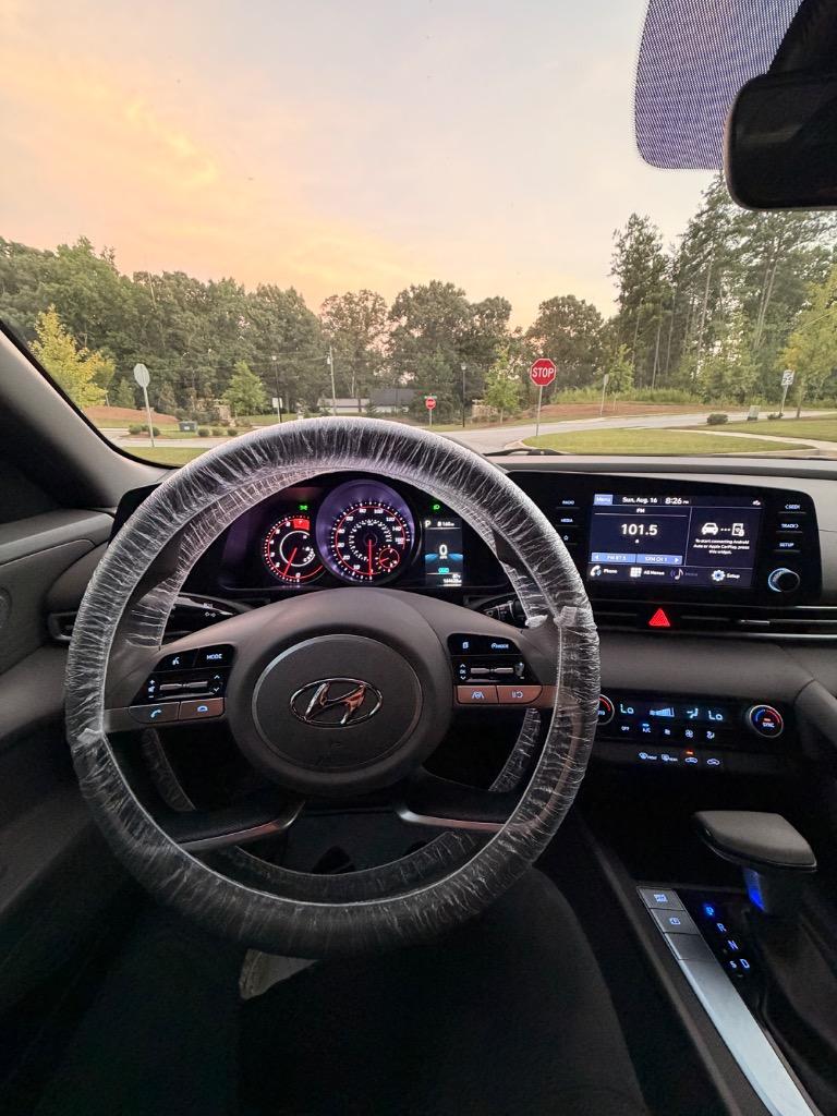 2023 Hyundai Elantra SEL - Photo 8