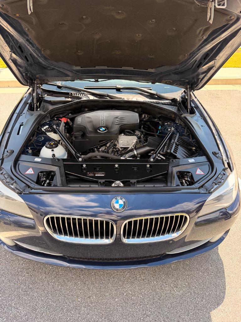 2012 BMW 5 Series 528i - Photo 14
