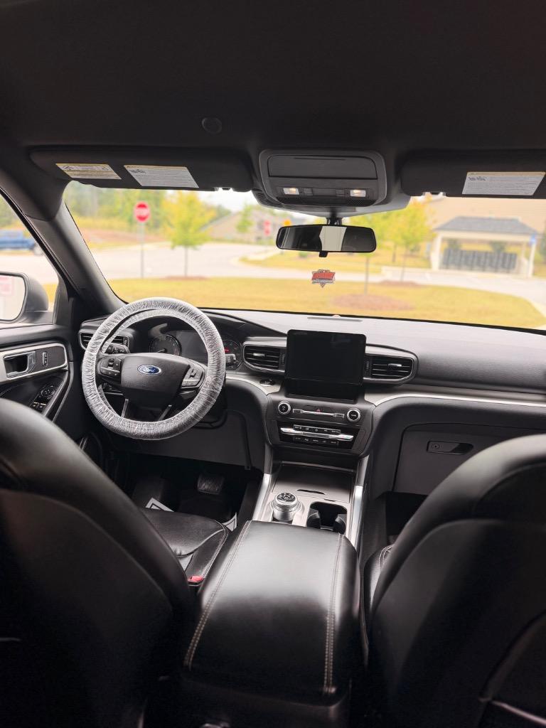 2020 Ford Explorer XLT - Photo 15